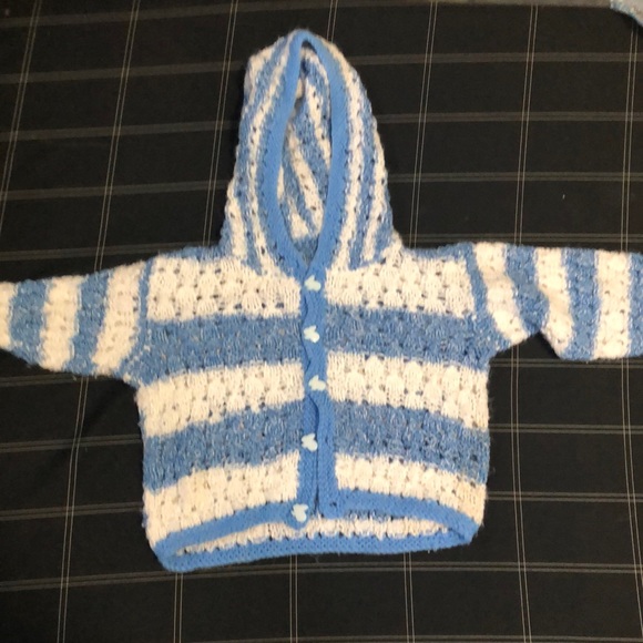 Handmade sweater - Picture 1 of 1